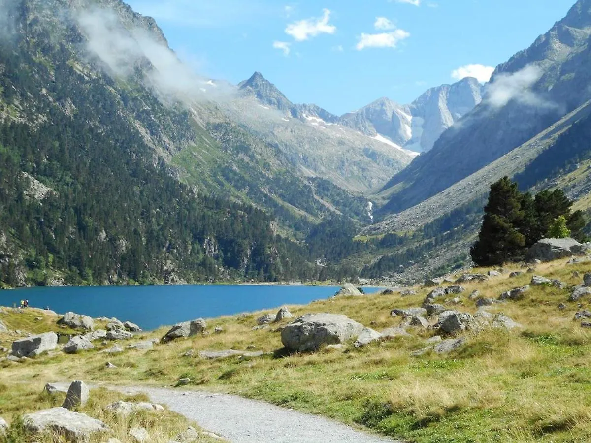 Studio Confortable A Cauterets 40 M² Vue Sur La Montagne France